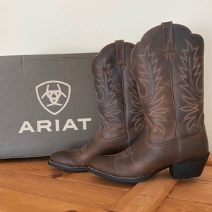 Ariat Heritage Western Cowboy Boots.